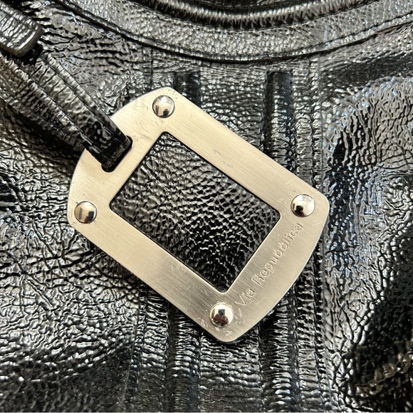 VIA REPUBBLICA black patent leather bag, made in Italy - Picture 8 of 12